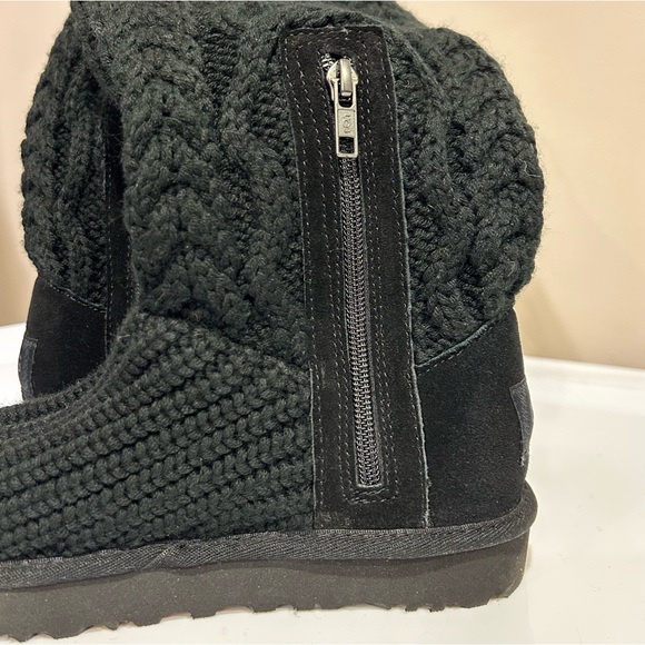 UGG Classic Cardy Cabled Knit Inside Zipper Boots - Picture 13 of 14